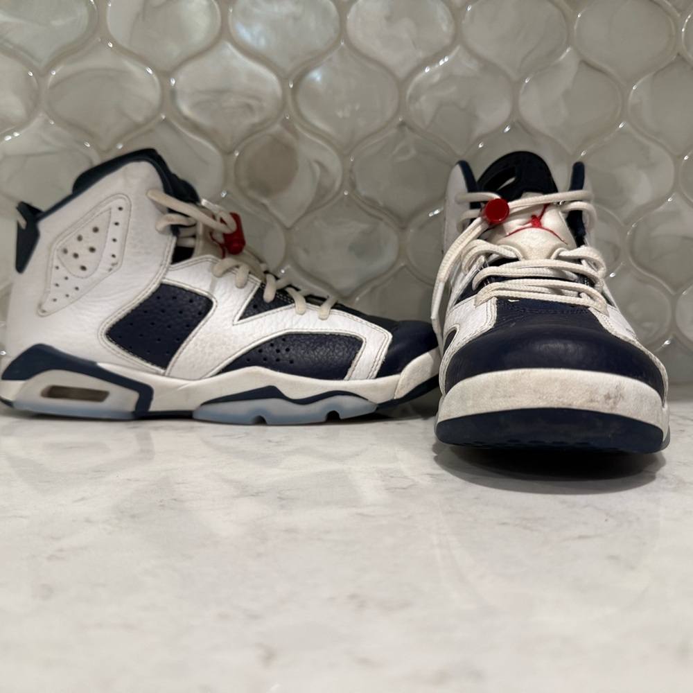 Nike Air Kids Navy and White High-Top Sneakers